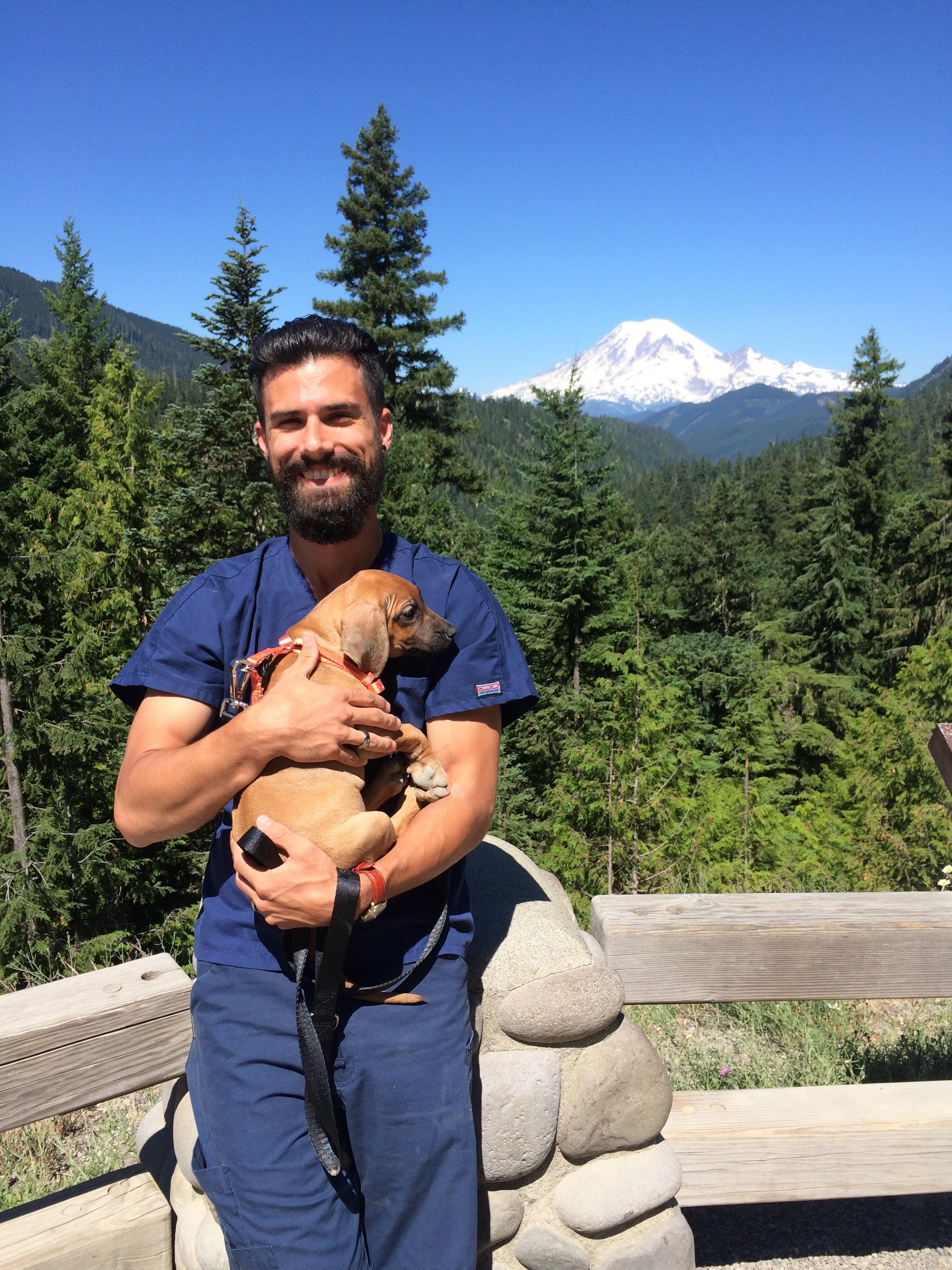 Пат и Анди са точно типът семейство B C Правителството е