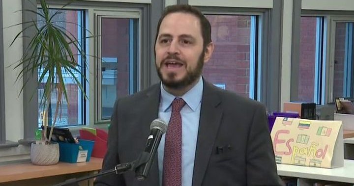 Правителството на Алберта търси съвети за справяне с насилието и