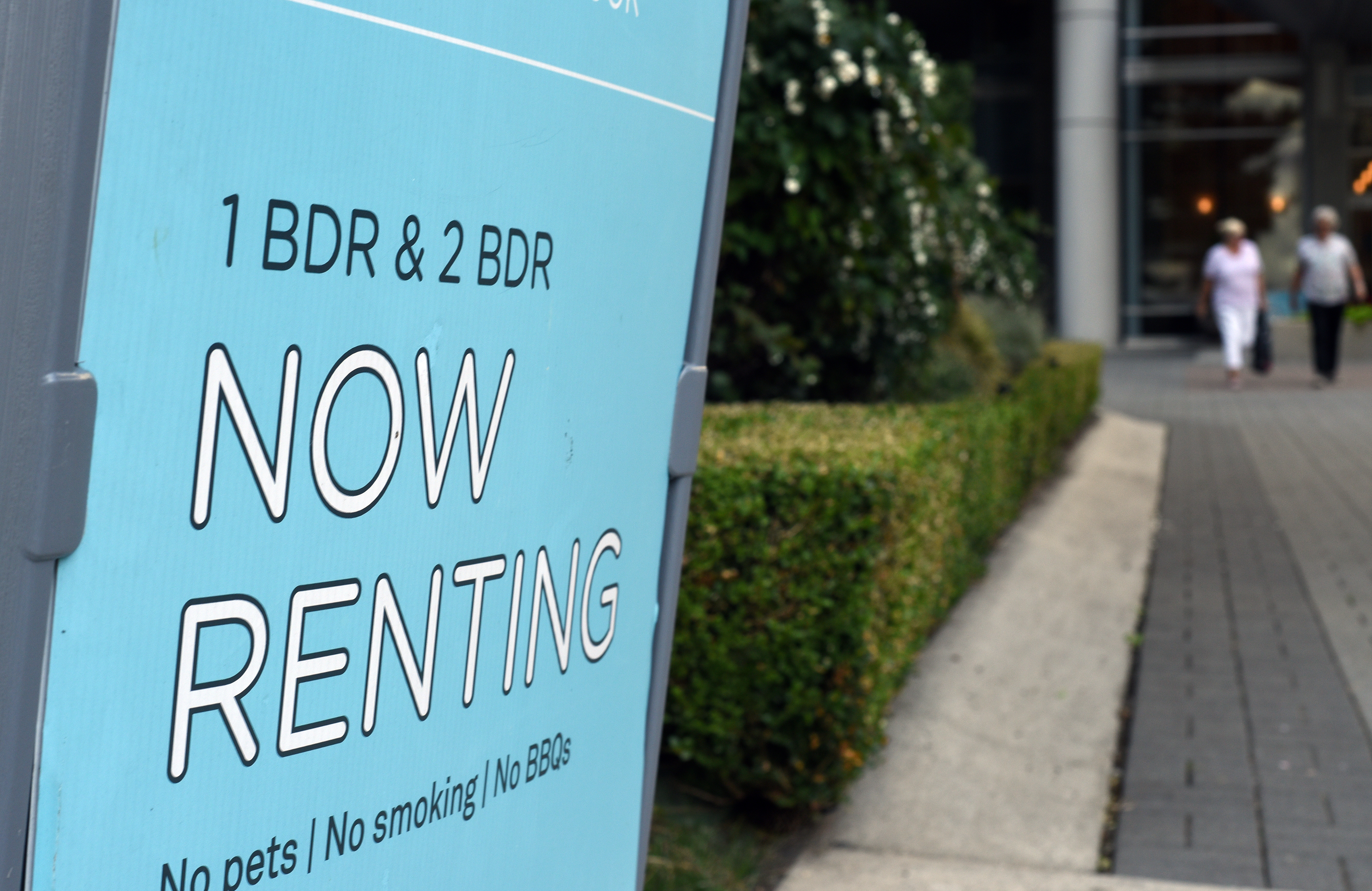 Новите наематели в Канада могат да дишат малко по лесно