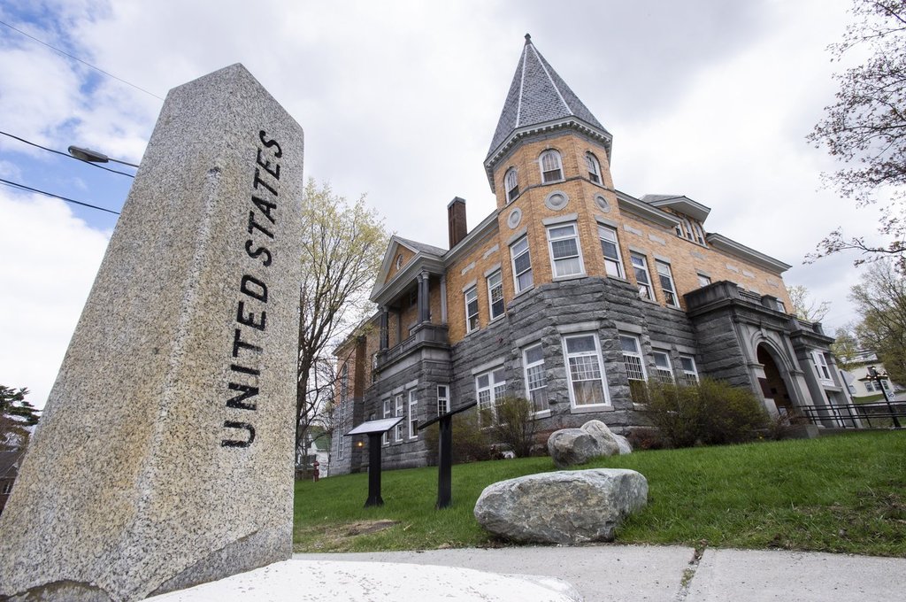 Градът Станстед Que src https d21y75miwcfqoq cloudfront net 70c8fc80 alt style position absolute width 1px height 1px referrerpolicy no referrer when downgrade For decades Canadian visitors