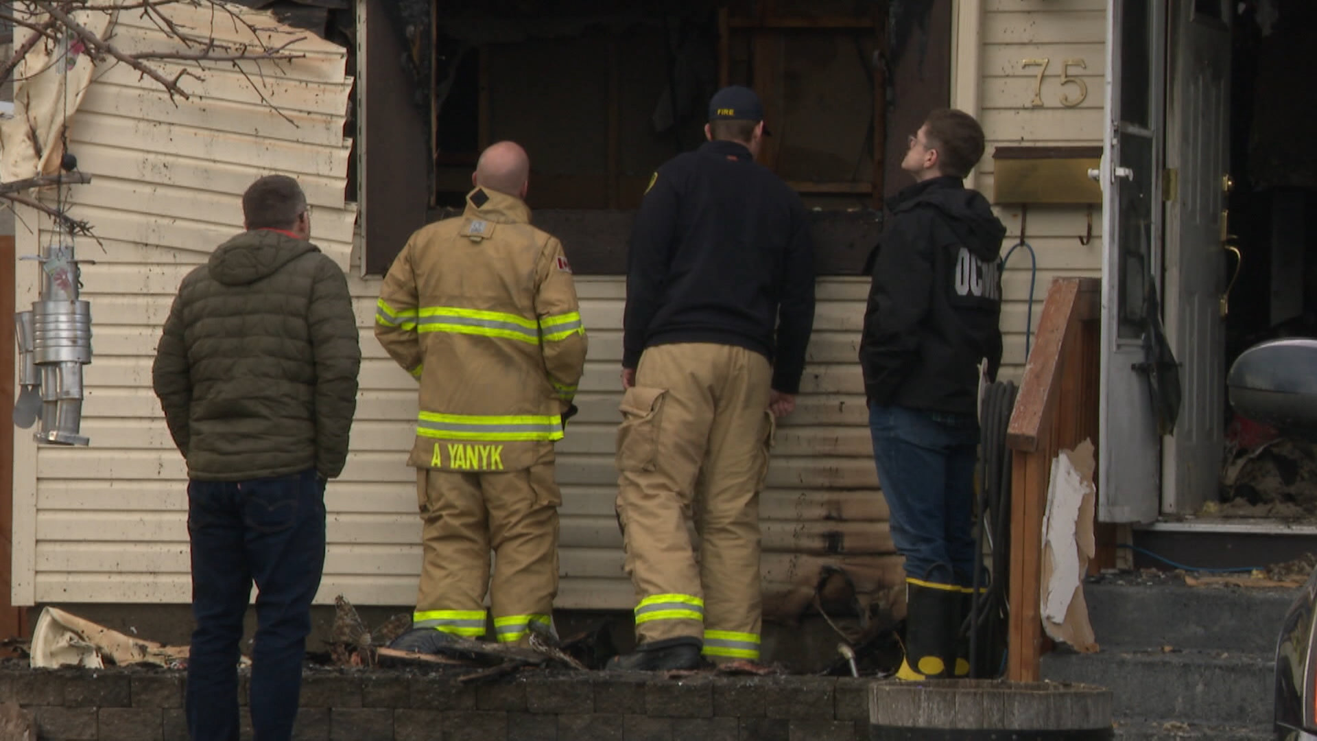 Семейството на мъж от Калгари който загина в пожар в