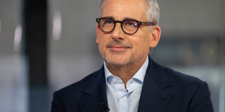 Steve Carell helps students affected by L.A. wildfires go to prom for free