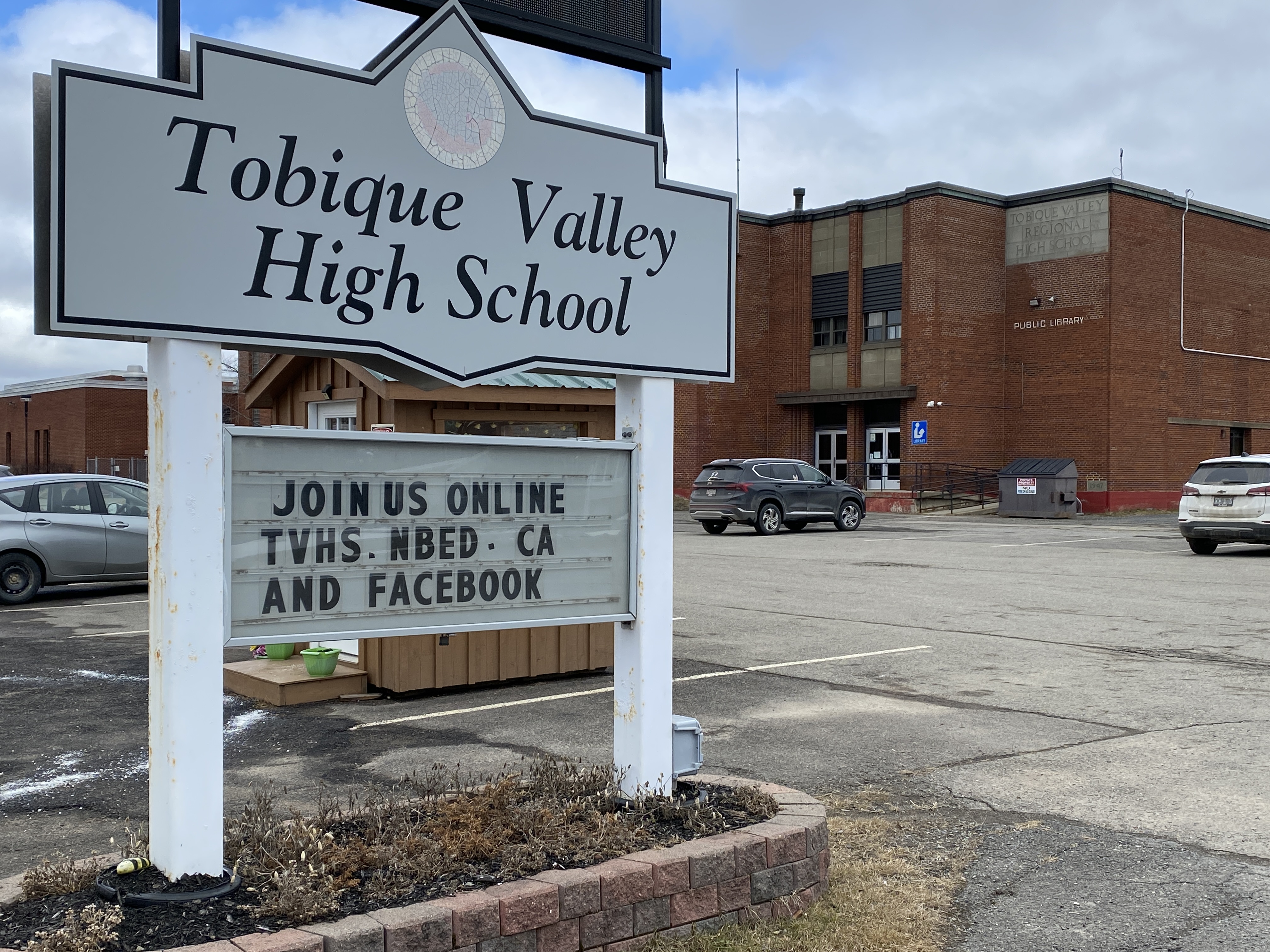 Някои нови ученици в Брунсуик буквално избягват прилепи летящите