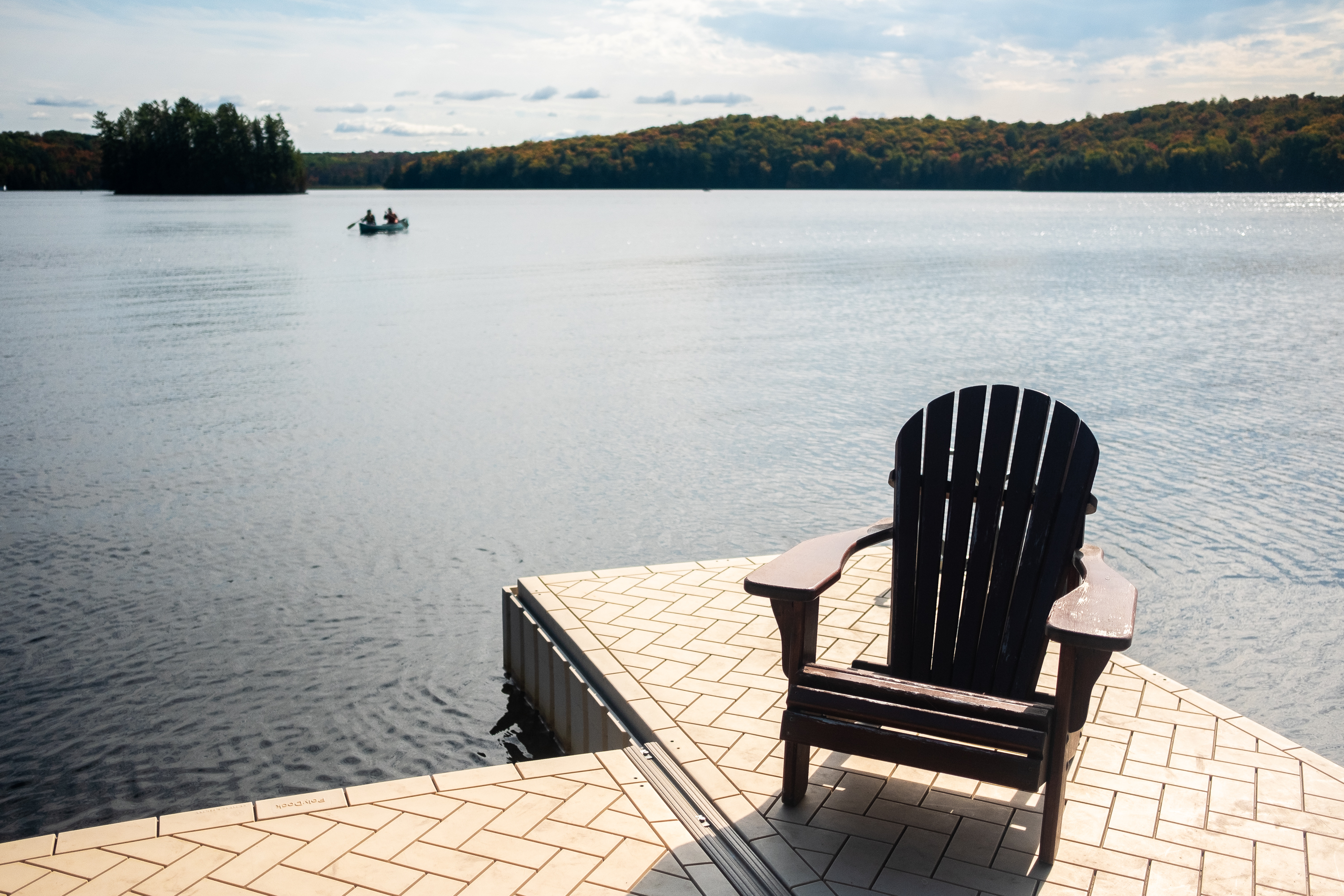 Докато по малко канадци може да се стремят да купят