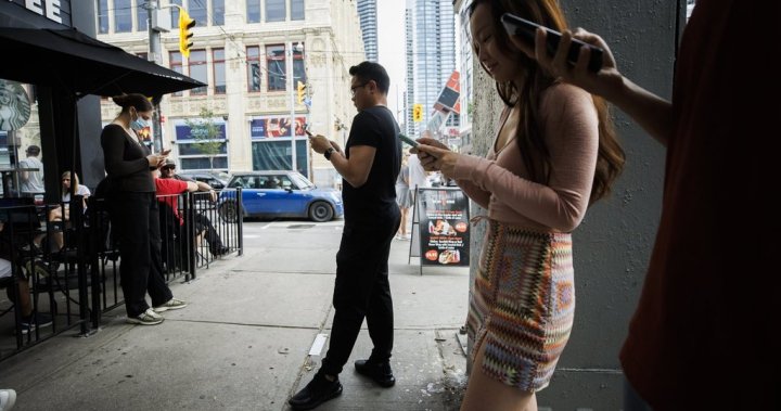 Когато прекъсването на услугата през юли 2022 г остави милиони