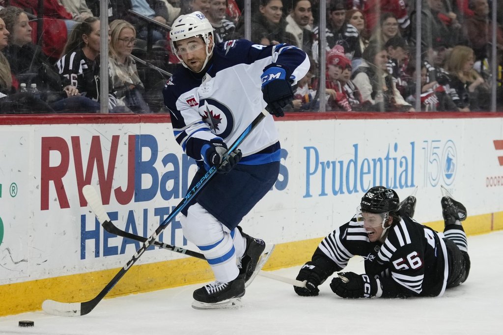 The Winnipeg Jets have signed defenceman Neal Pionk to a
