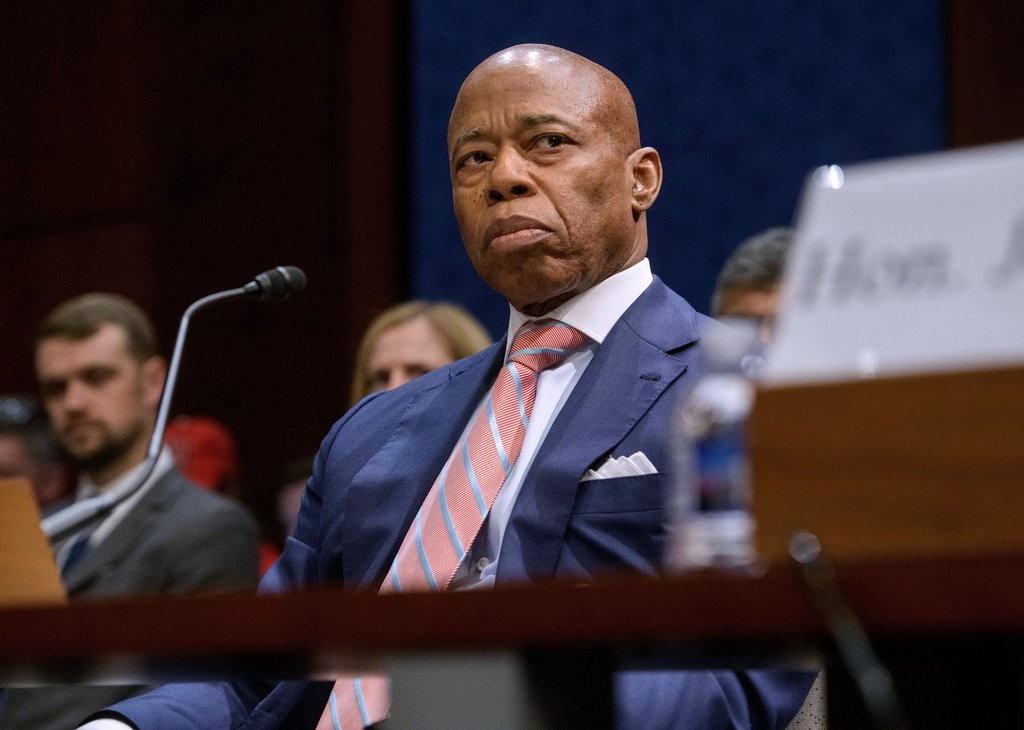 Федерален съдия отхвърли делото за корупция на кмета на Ню