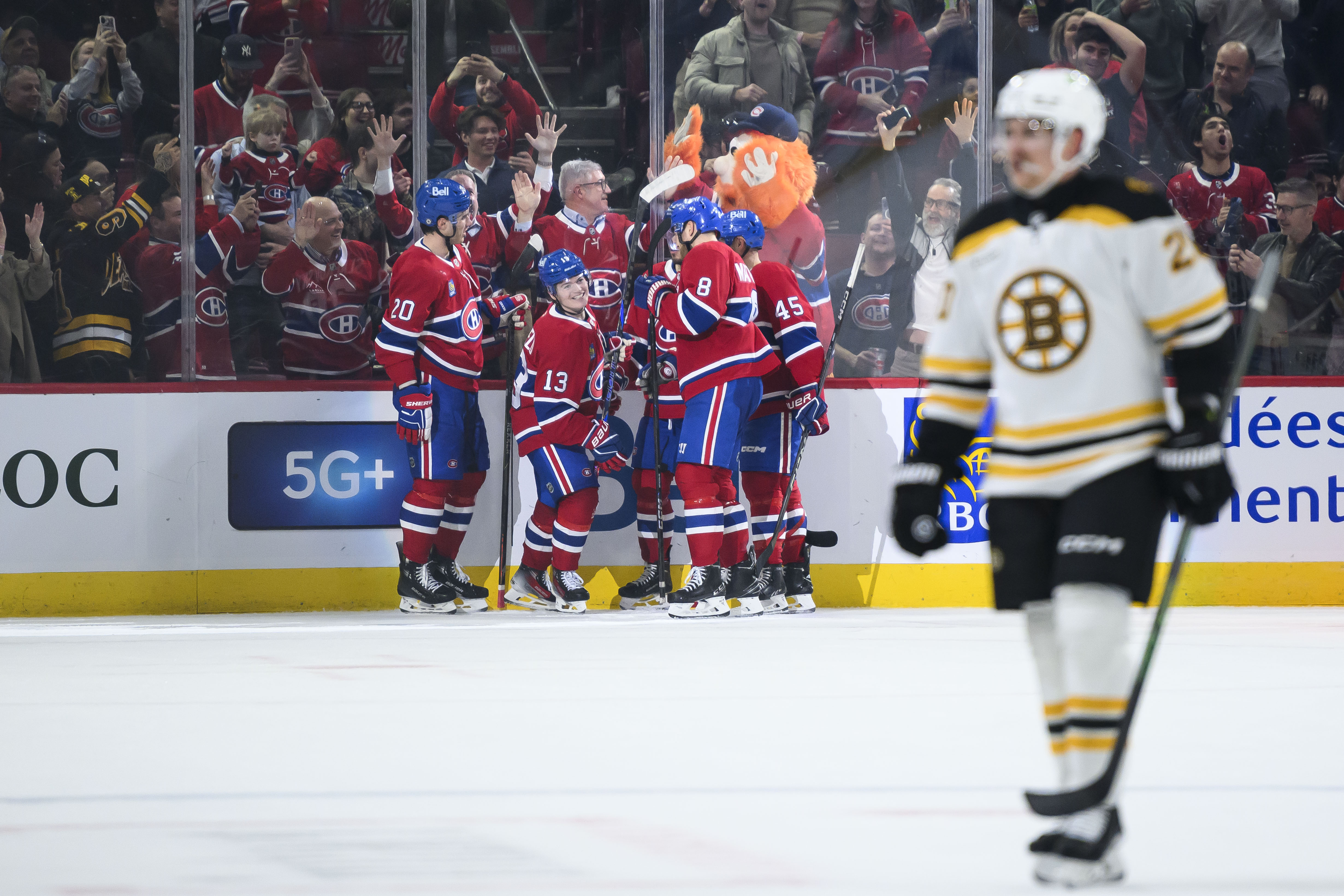с две прави победи над защитния шампион на Stanley Cup