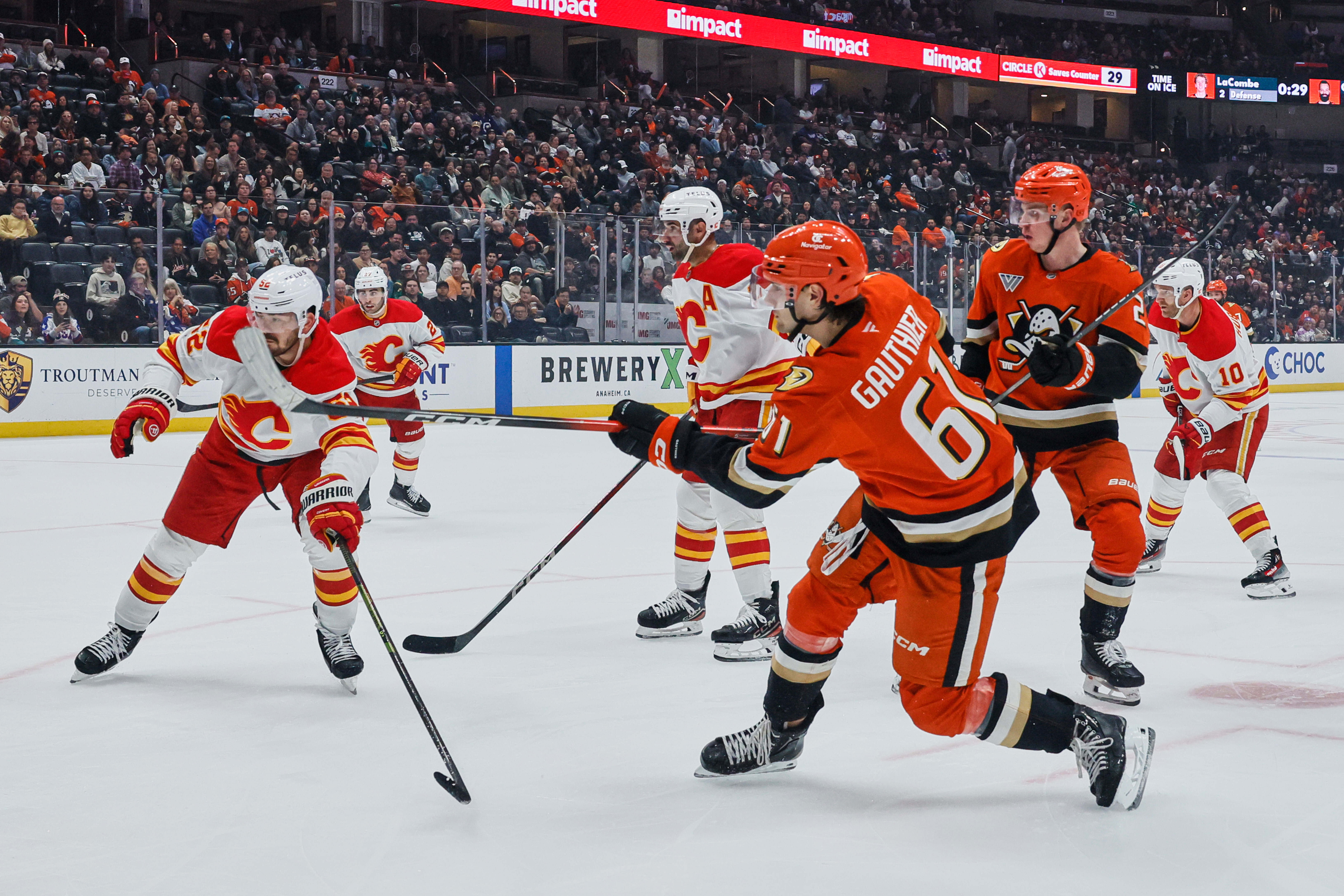 резачката Готие се обедини с Франк Ватрано за да го