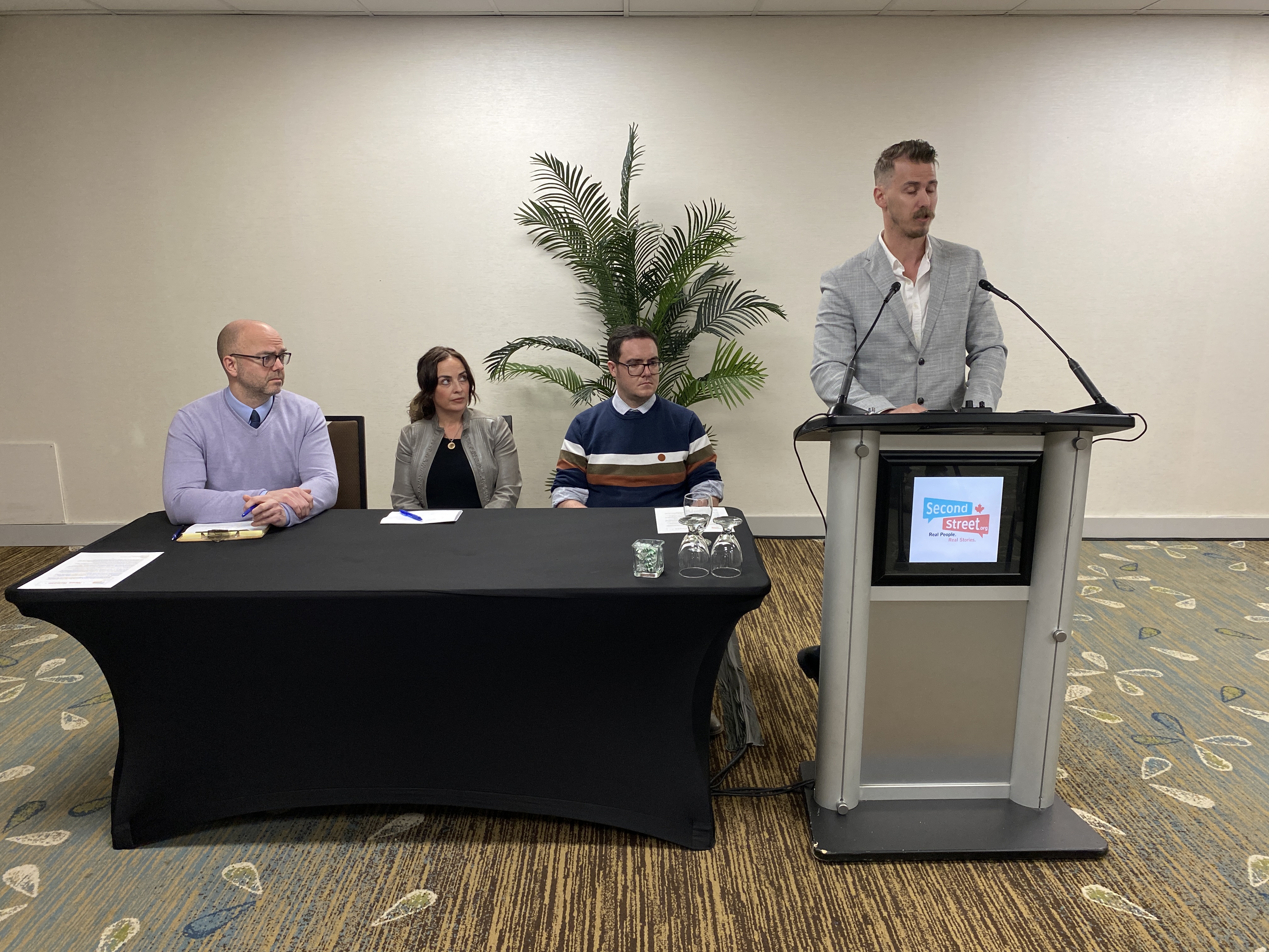 Family of Manitoba woman who died waiting for surgery pleased with proposed law’s progress