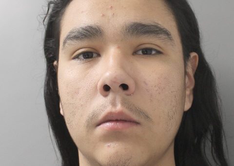 Manitoba RCMP казват че са арестували двама души във връзка