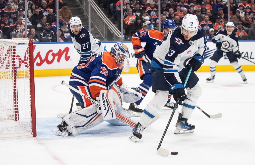 Gabriel Vilardi will travel with the Winnipeg Jets on their