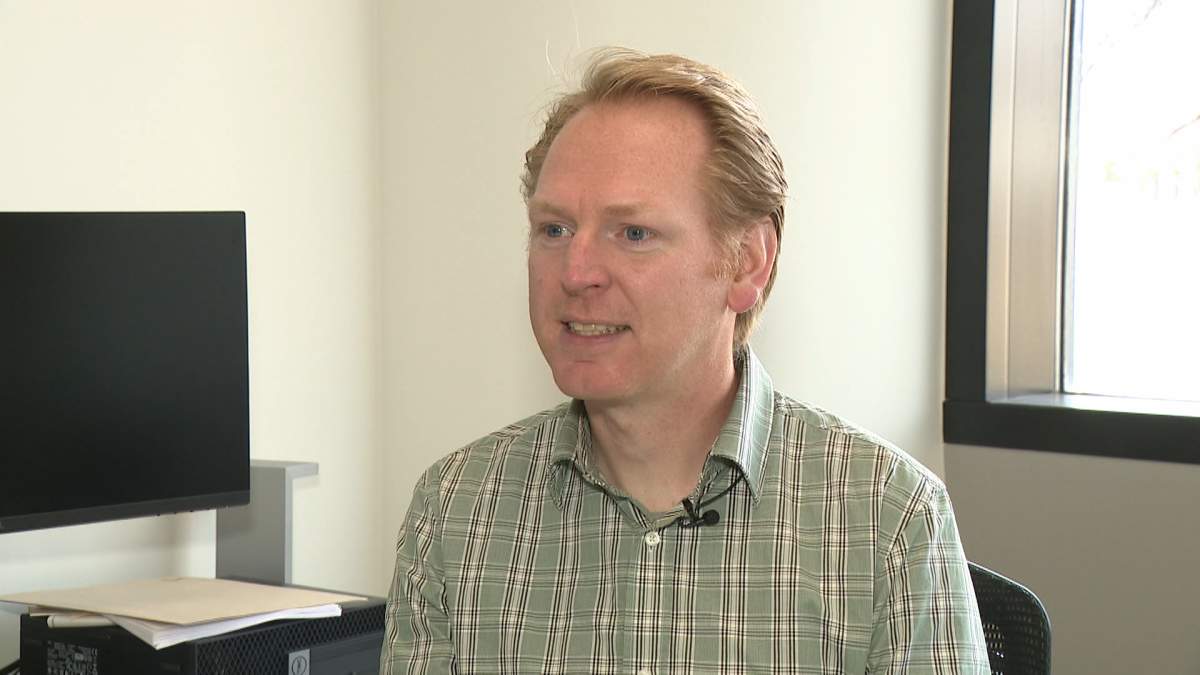 Marco Bijvank, an associate professor at the Haskayne School of Business in Calgary advises customers to know their rights and the details of the warranty in case a mistake is made.