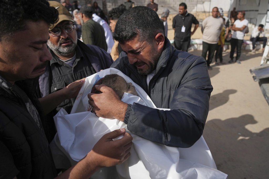 Хамас казва че Едан Александър последният жива американска заложница в