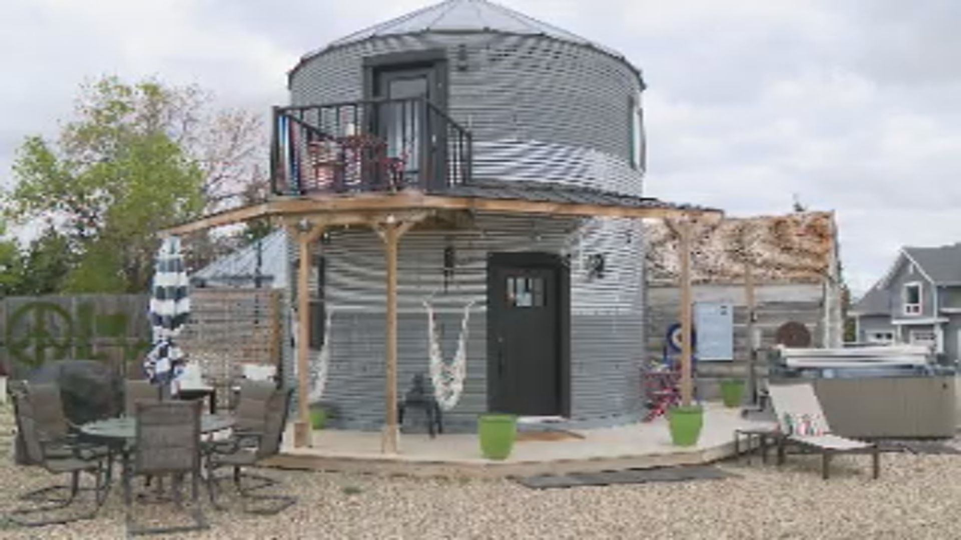 Saskatchewan’s original grain bin hotel Alive Sky Lodge is gearing