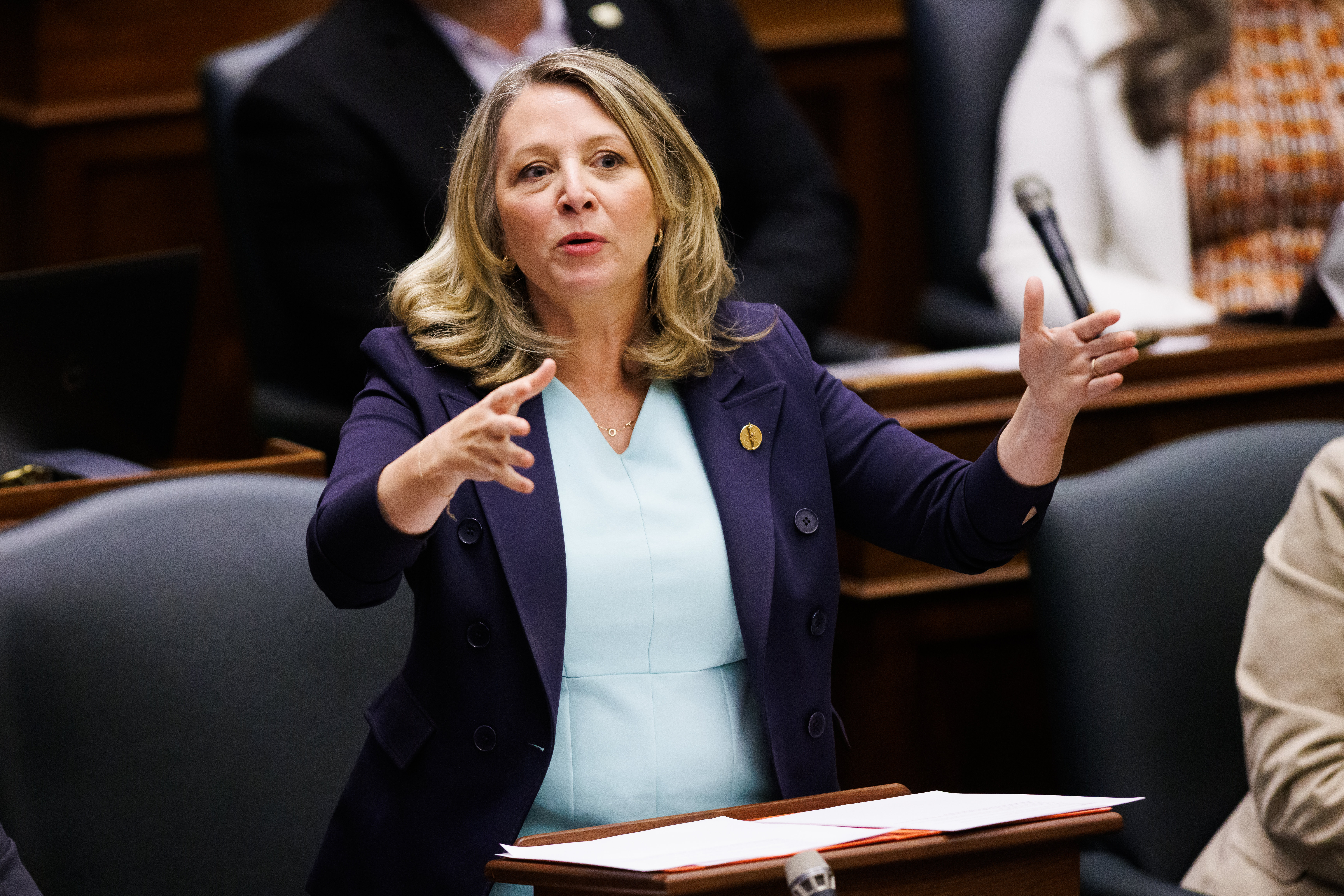 опозиционните политици планират да хвърлят редица тактики на сергията в