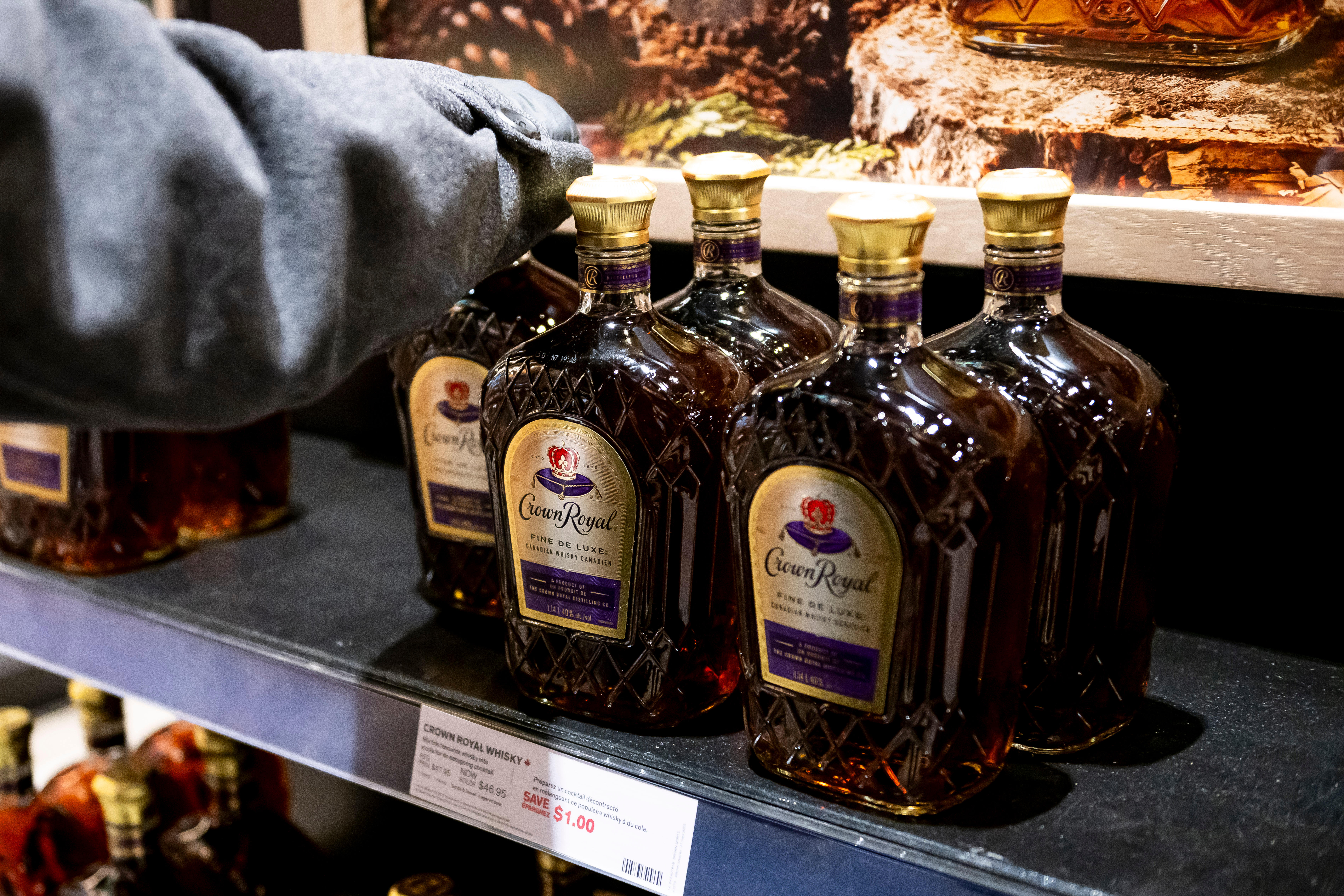 Crown Royal maker, union reach deal over Ontario plant closure