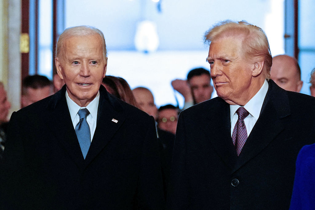 Trump wants Biden's autopen use and 'cognitive decline' investigated. Why?  - National | Globalnews.ca