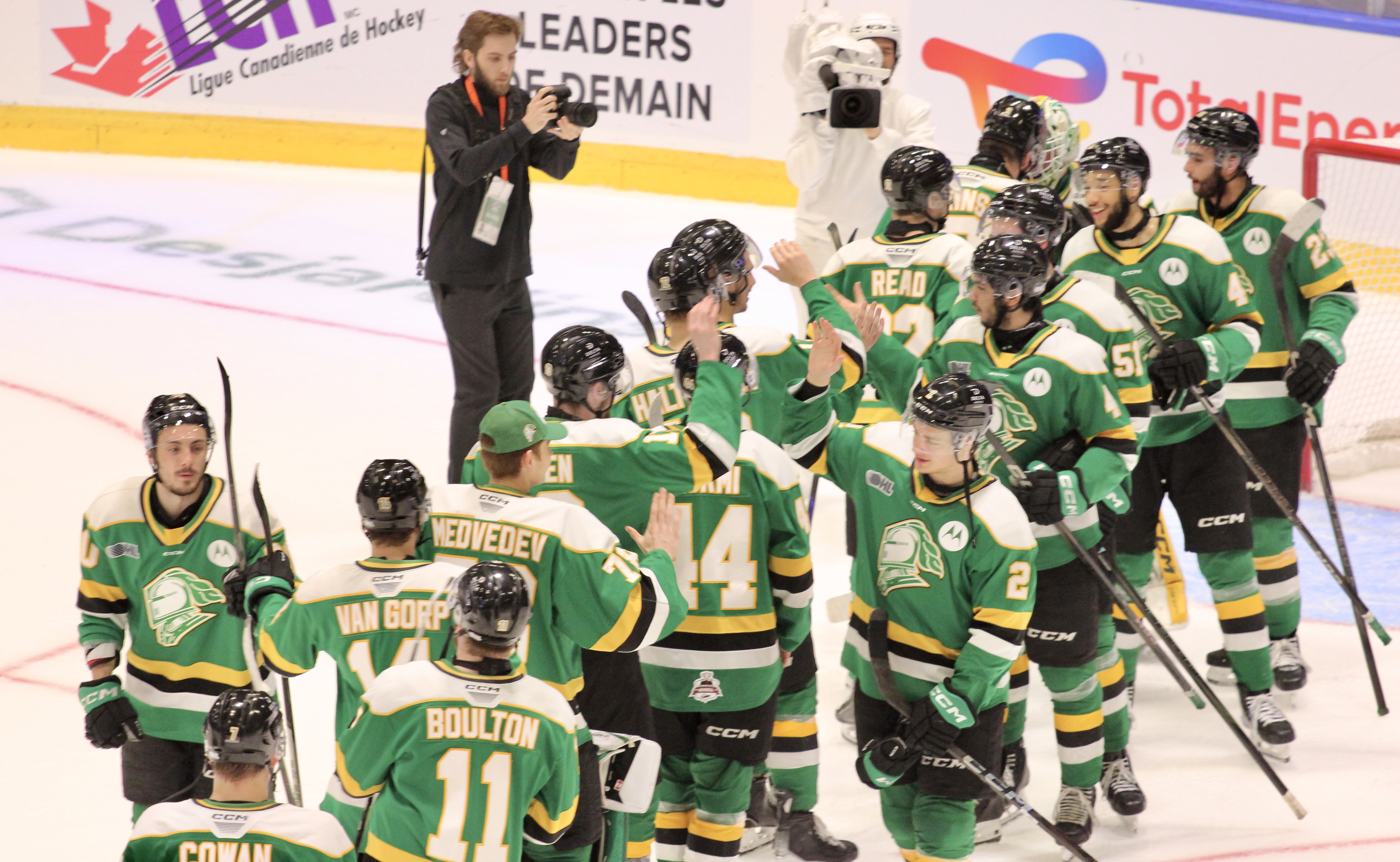 Целът на Джейкъб Жулиен с 5 07 останал в третия период