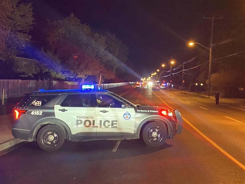 Торонто полицията твърди че жена на 20 те й години