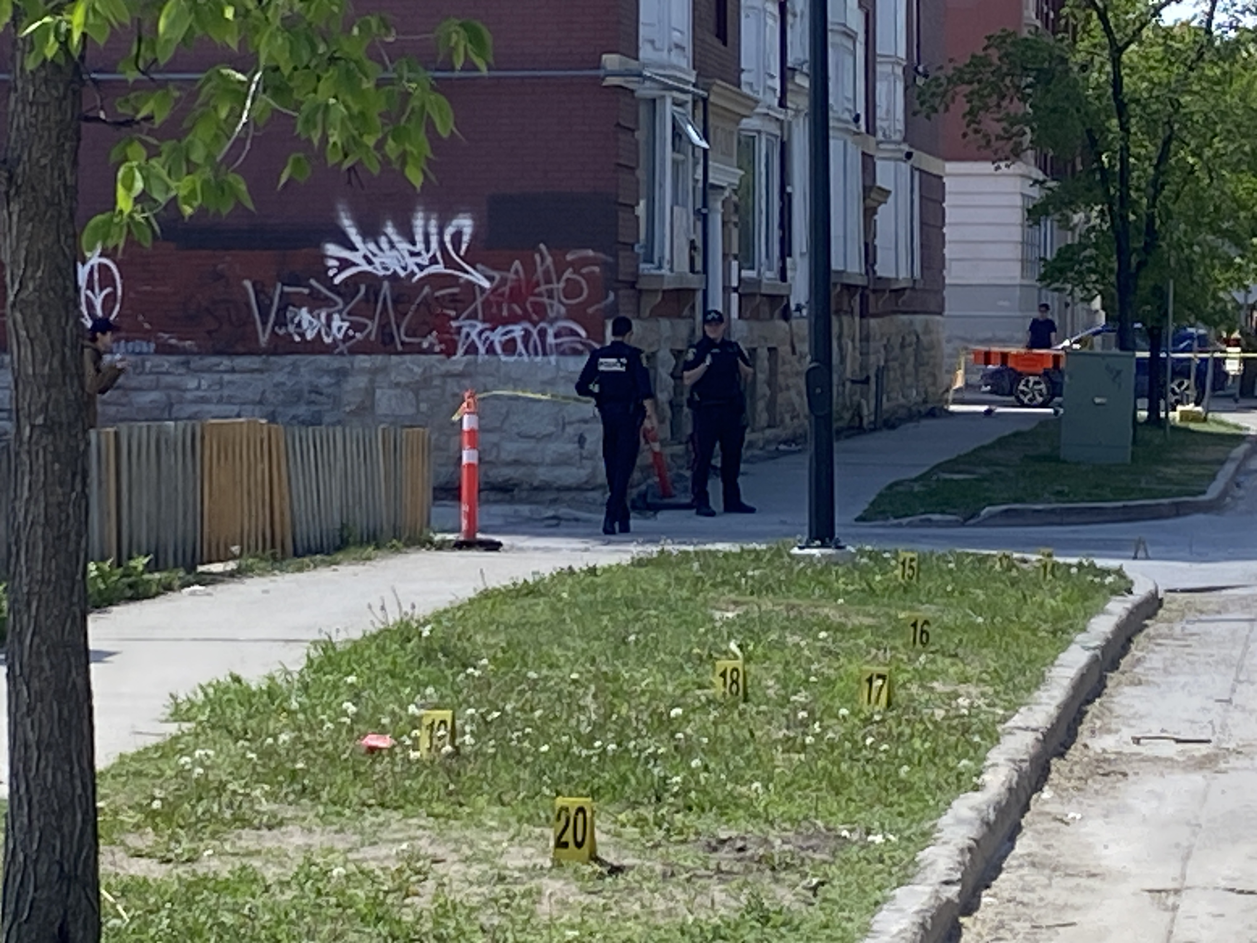 Полицията на Уинипег твърдят че са идентифицирали жертвата в убийство