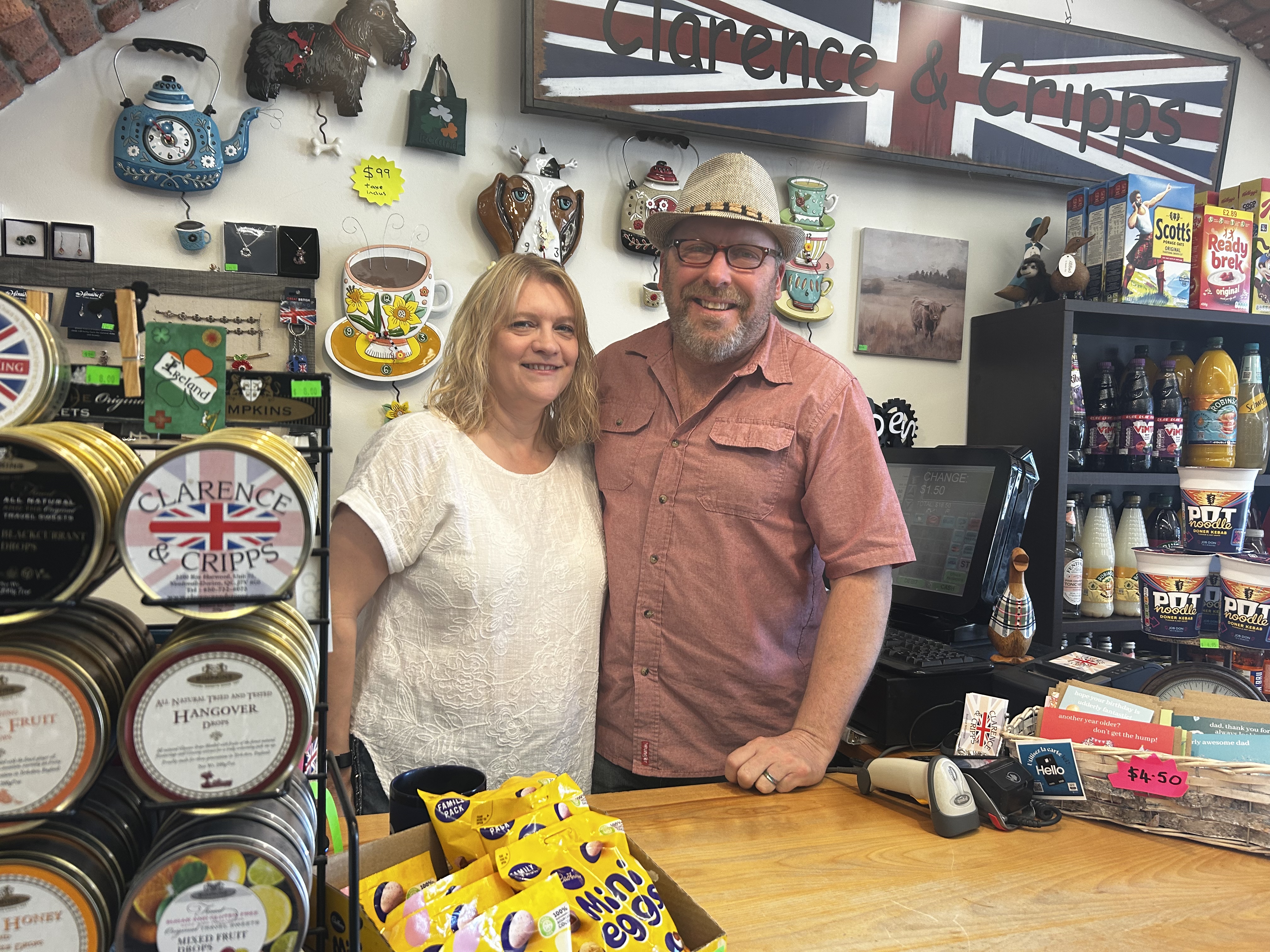 сто и петдесет километра от мястото където крал Чарлз III