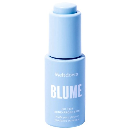 blume meltdow Линията за битка с пробив на Skin Blume е съществено впечатляваща и това целеустремено масло не е изключение. Опакован с чисти, успокояващи съставки, той се оправя с дейните петна, избледнява упоритите белези и оказва помощ за попречване на бъдещи пламъци-сега това е тройна опасност, която можем да изостанем. Щатски долар 40,50 в Sephora <p> </p> <img decoding =