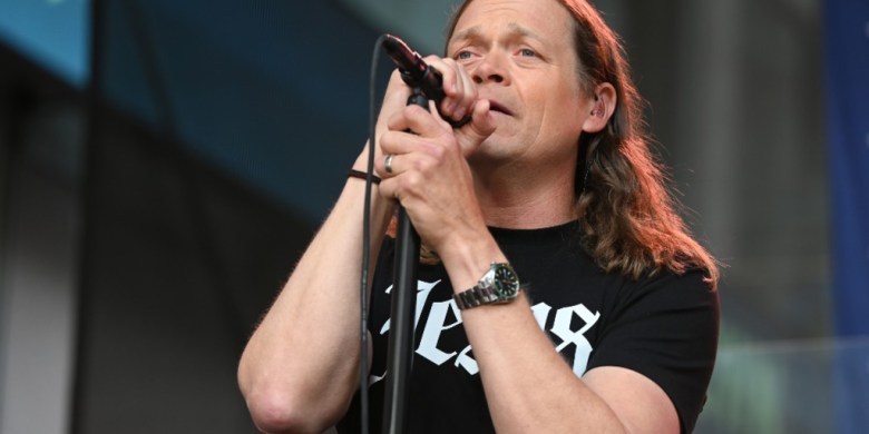 3 Doors Down singer Brad Arnold announces Stage 4 cancer diagnosis