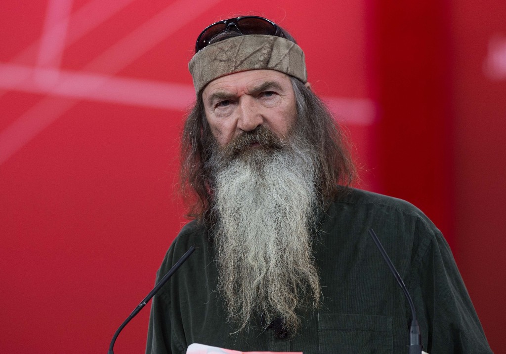 Патриархът на династията на Дък Фил Робъртсън е починал на