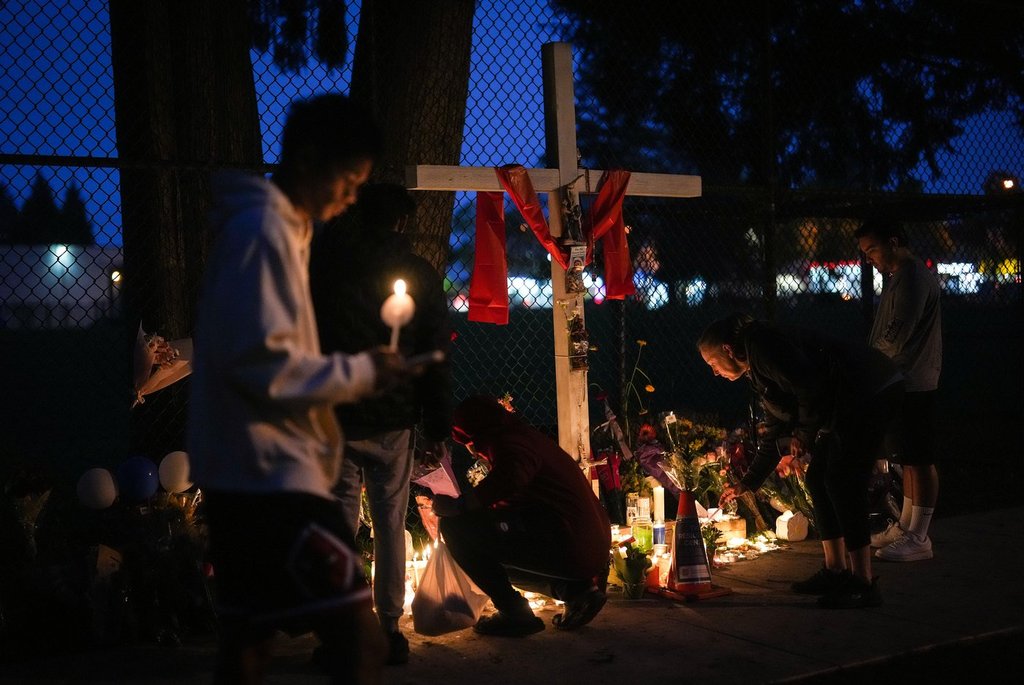 B C Пробните адвокати предизвикват опасения че жертвите и оцелелите членове