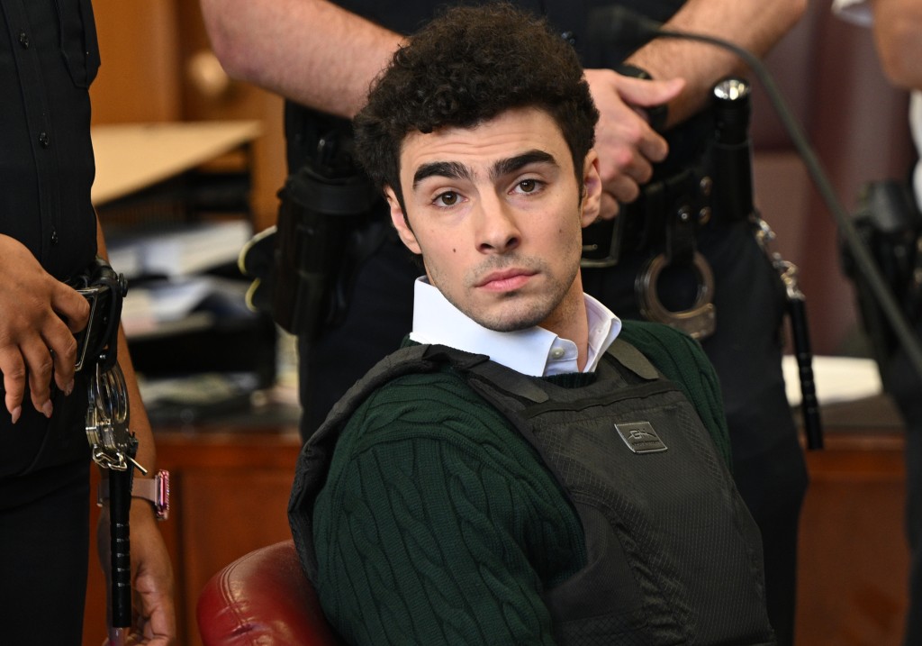 Luigi Mangione appears at a hearing for the murder of UHC CEO Brian Thompson at Manhattan Criminal Court on February 21, 2025 in New York City.