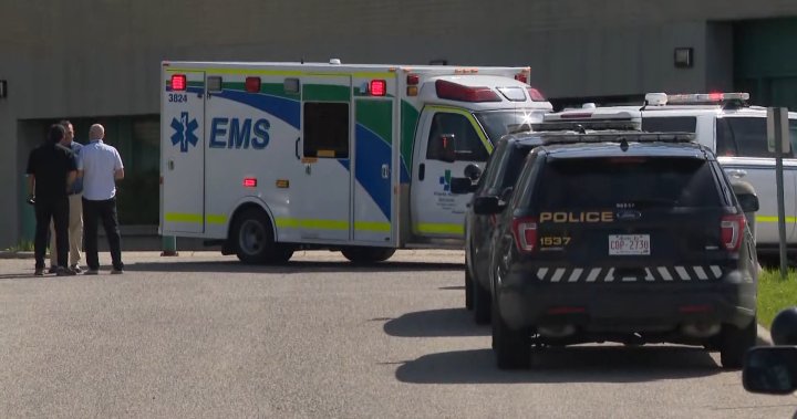 Калгари полиция заяви че ученик от гимназията на епископ Макнали