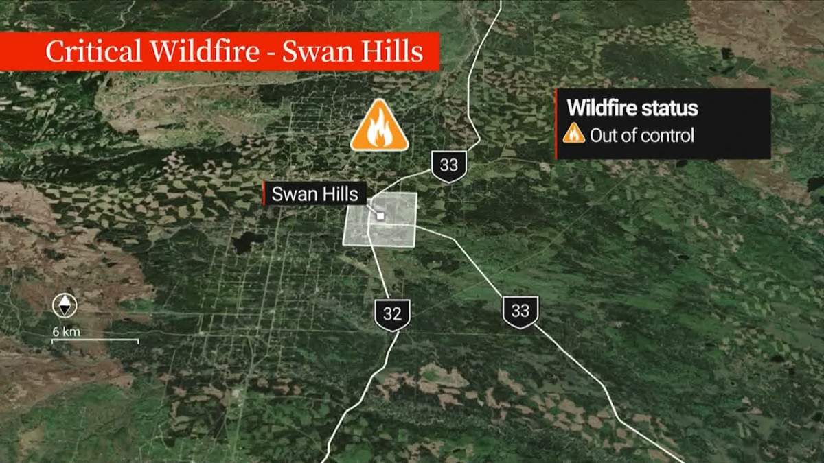 1300 residents of Swan Hills, Alta. have been told to be ready to evacute their homes within an hour if needed because of a wildfire that's burning north of the community.