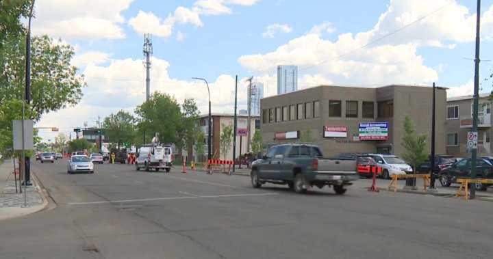 шофьорите които се опитват да стигнат от Западен Едмънтън до