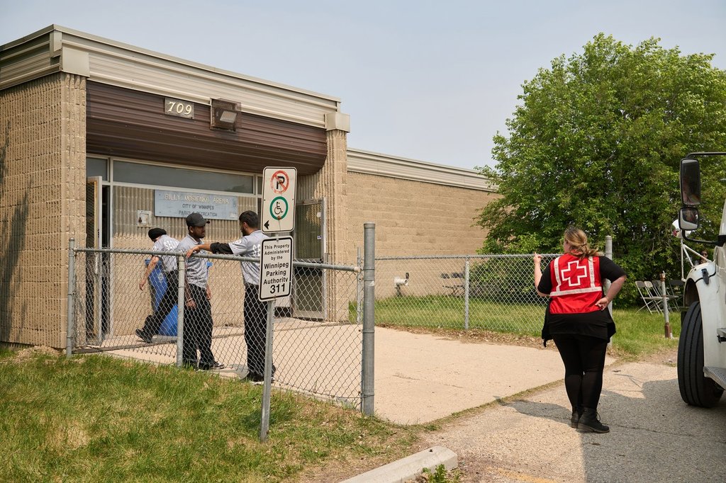 Manitoba Premier Wab Kinew казва че провинцията играе играта на