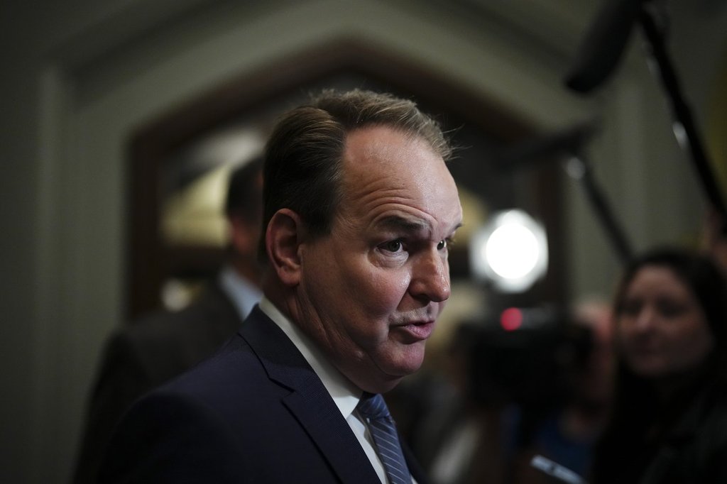 Либералното правителство отхвърля обаждане от блока Québécois да раздели законодателството