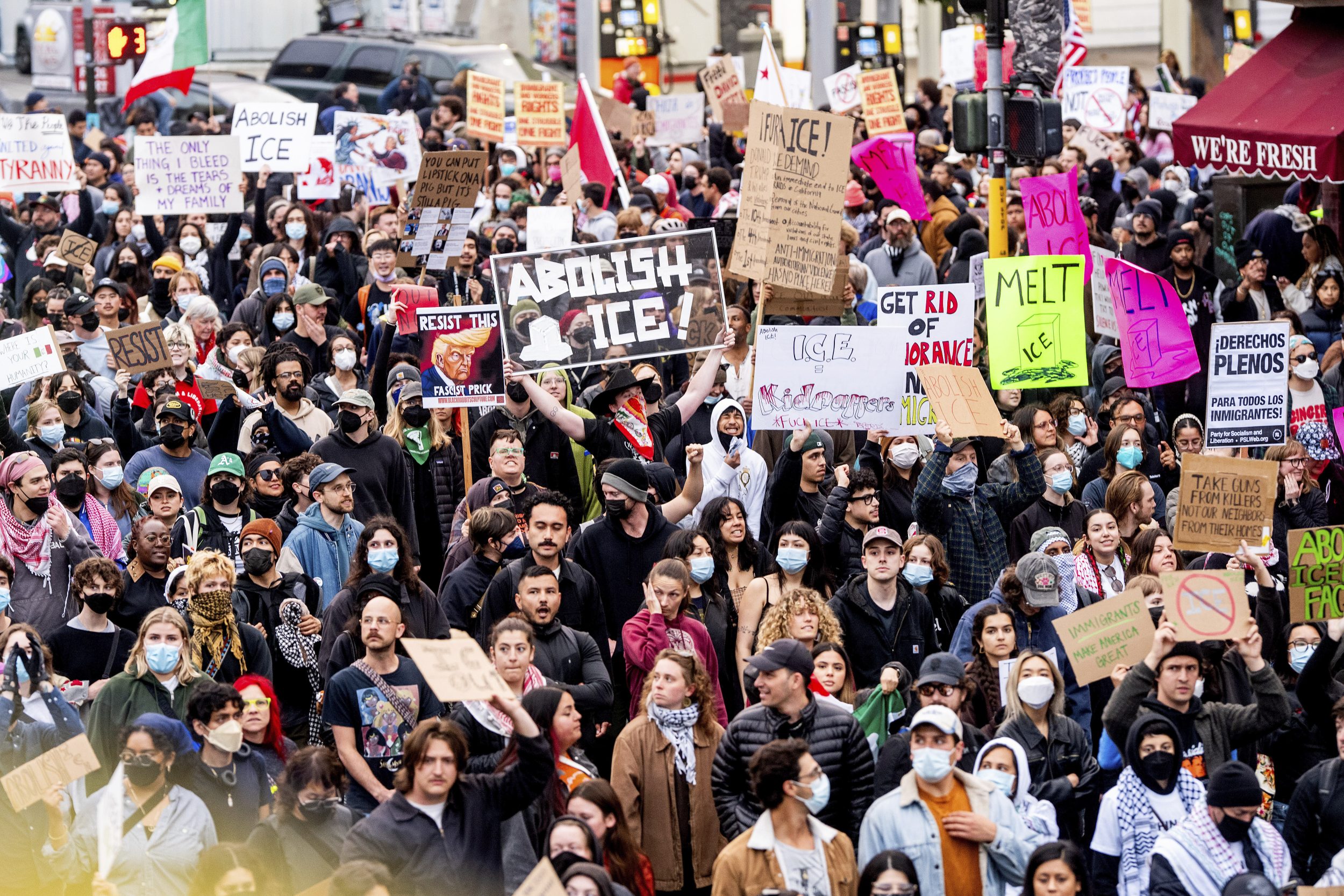 протести които се появиха в Лос Анджелис заради нападенията за