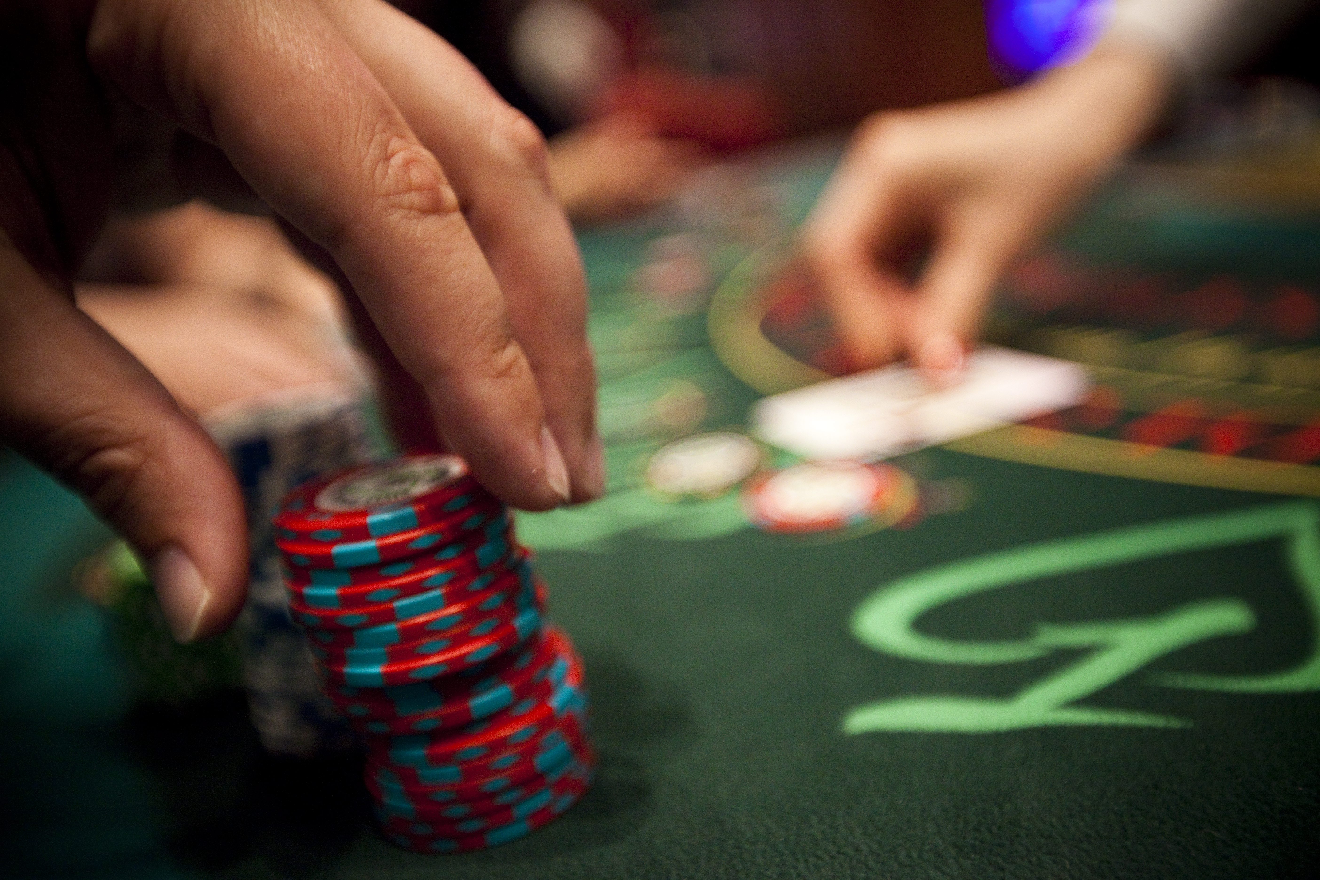 Ontario casino fined $350K after allowing DJ to hold afterparty on gambling floor