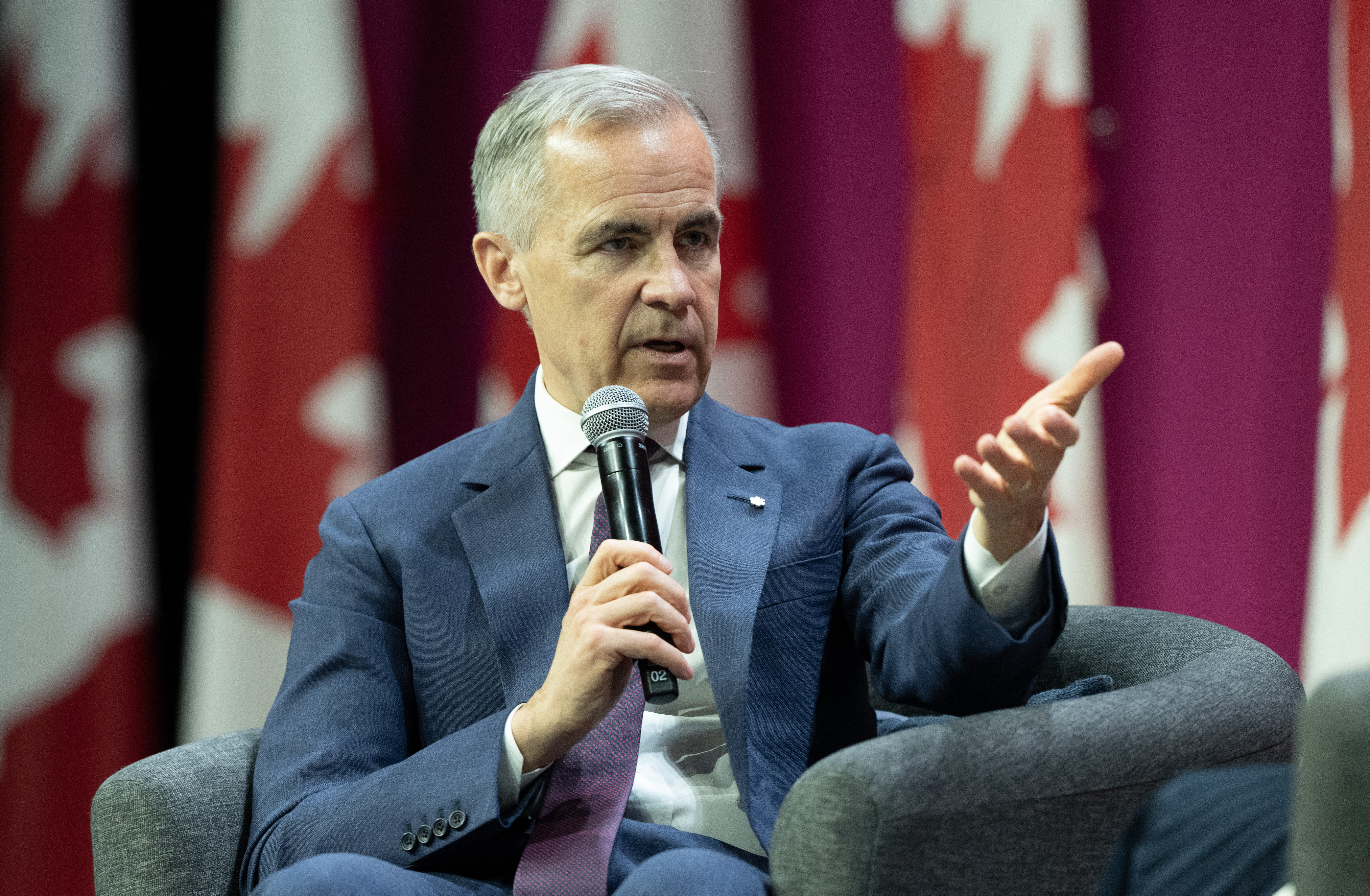 Премиерите на Канада се насочват към среща с премиера Марк