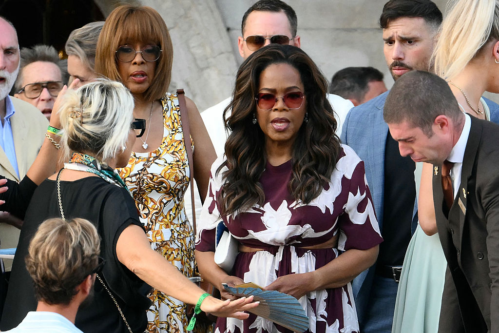 Gayle King and Oprah Winfrey get on a taxi boat as they leave the Gritti Palace Hotel ahead of the wedding of Amazon's founder Jeff Bezos with Lauren Sanchez in Venice on June 26, 2026.