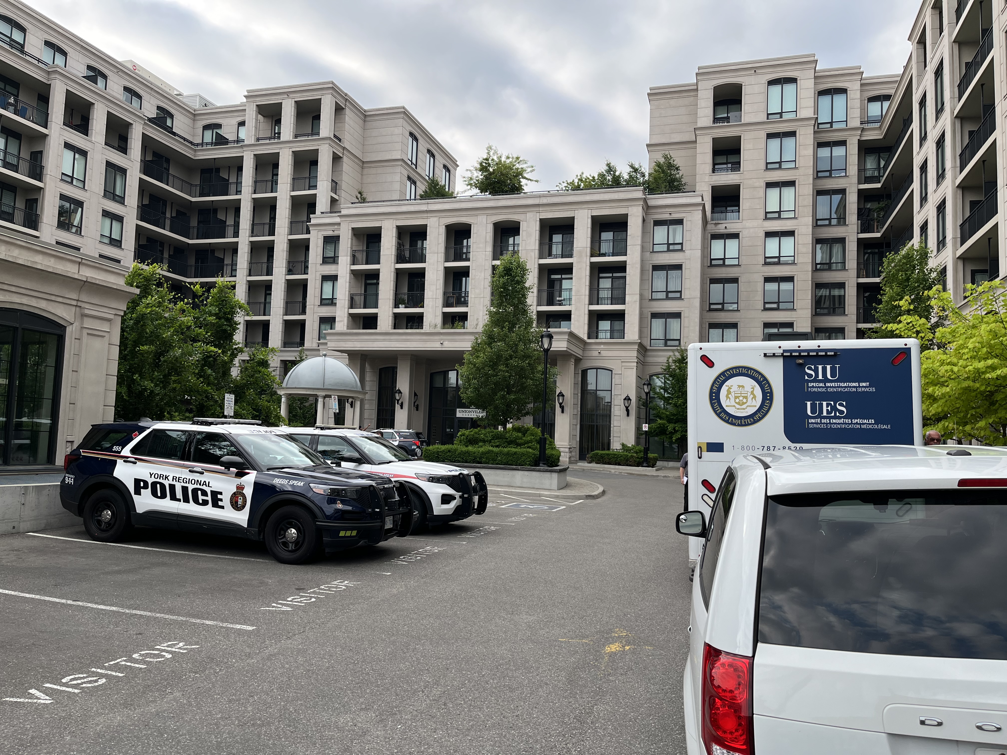 Отделът за специални разследвания разследва след стрелба, свързана с офицер