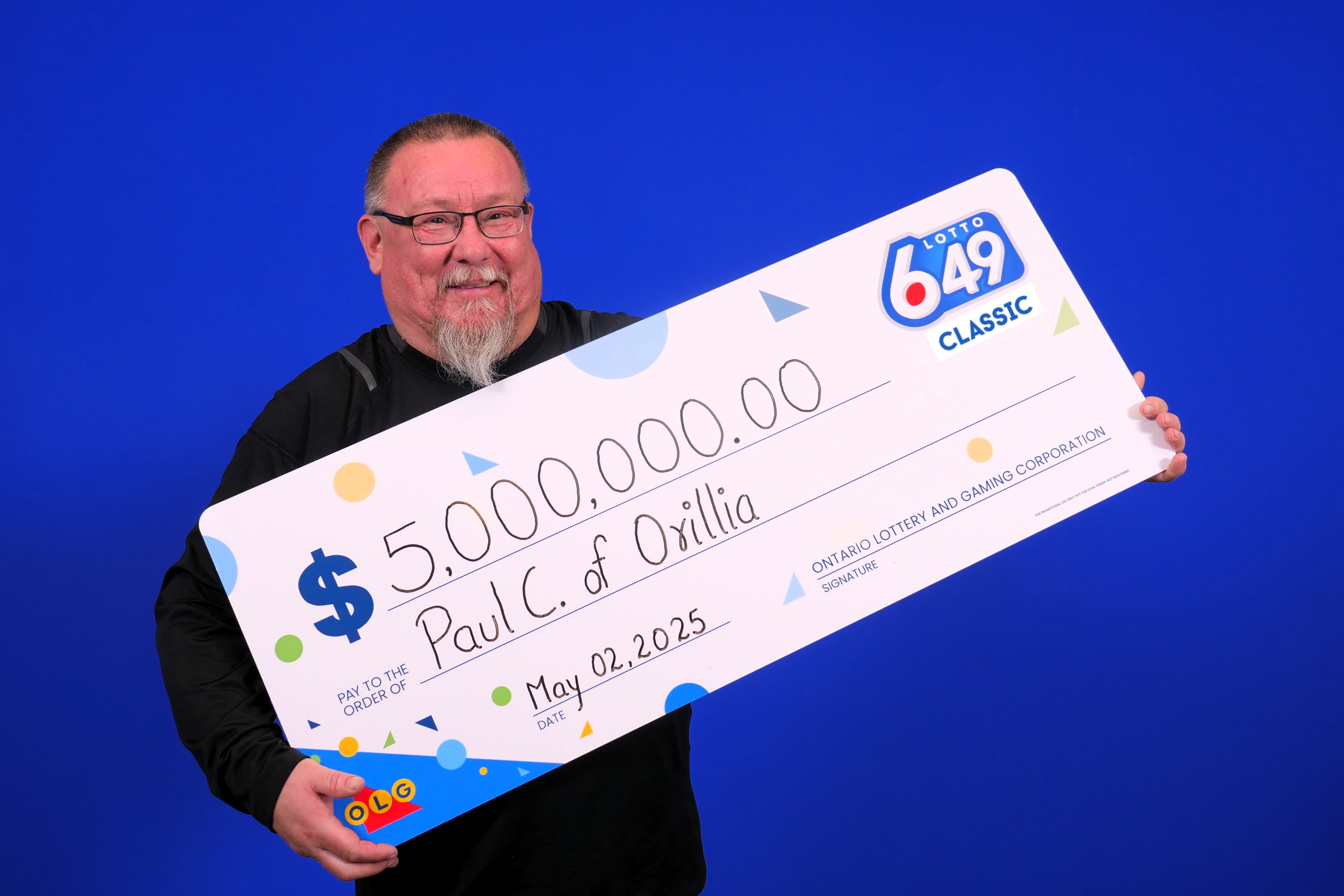 Победител в лотарията в Онтарио казва че е работил усилено