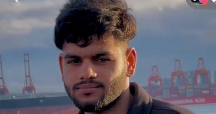 Човекът който изчезна след като автомобил се блъсна в река