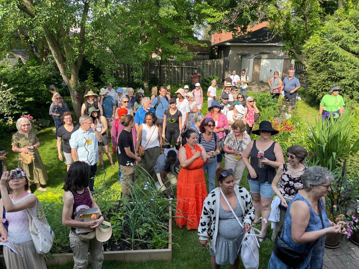 Lake Shore West Garden Tour - image