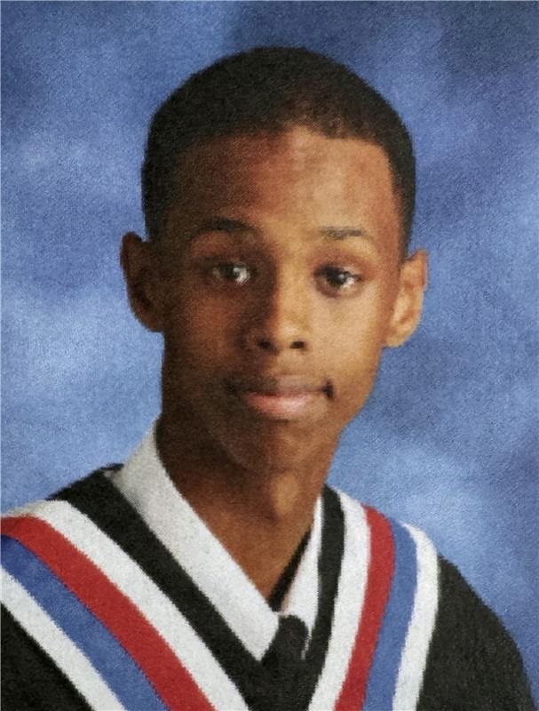 Полицията е посочила мъжа убит при разстрел в Торонто във