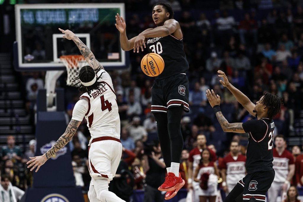 Collin Murray Boyles е избран на девето място от Торонто Raptors