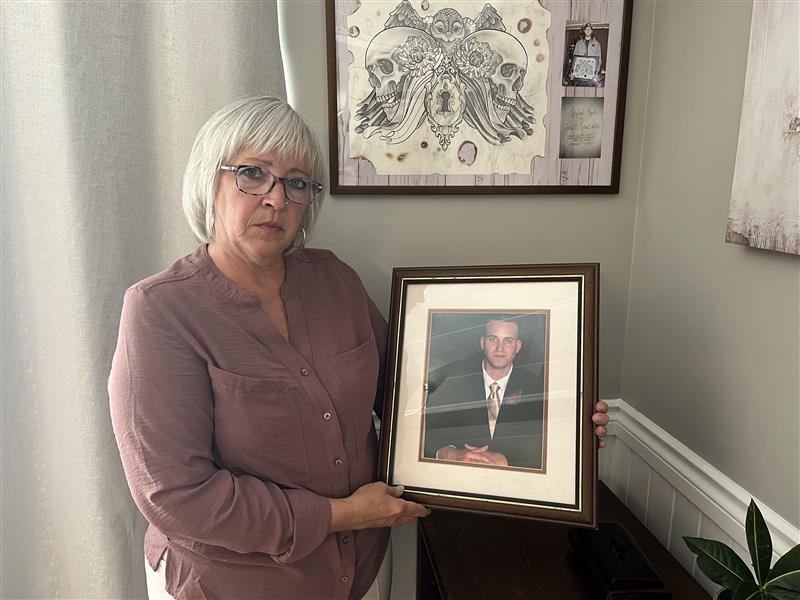 Майката на художник на татуировка на Халифакс убита при стрелба