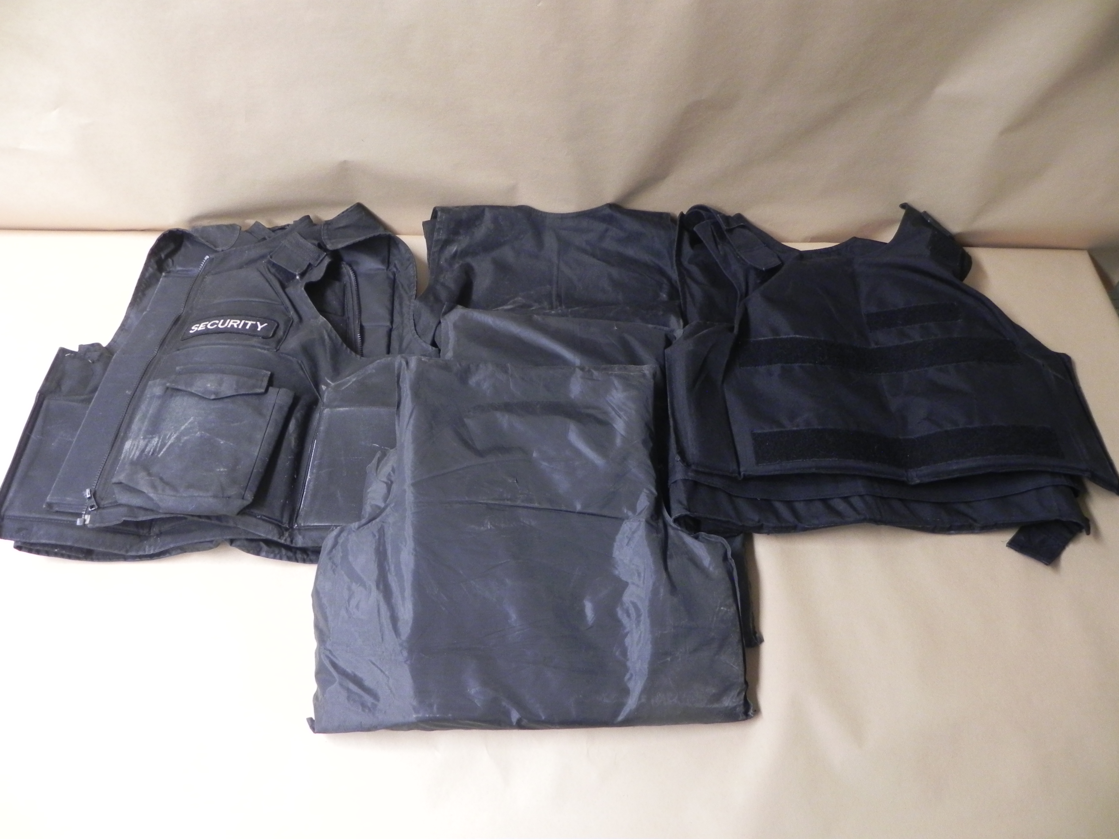 Manitoba RCMP иззема съкровищница на контрабанда в сряда сутринта след