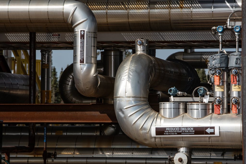 Поглъщането на MEG Energy Corp от Cenovus Energy Inc изглежда