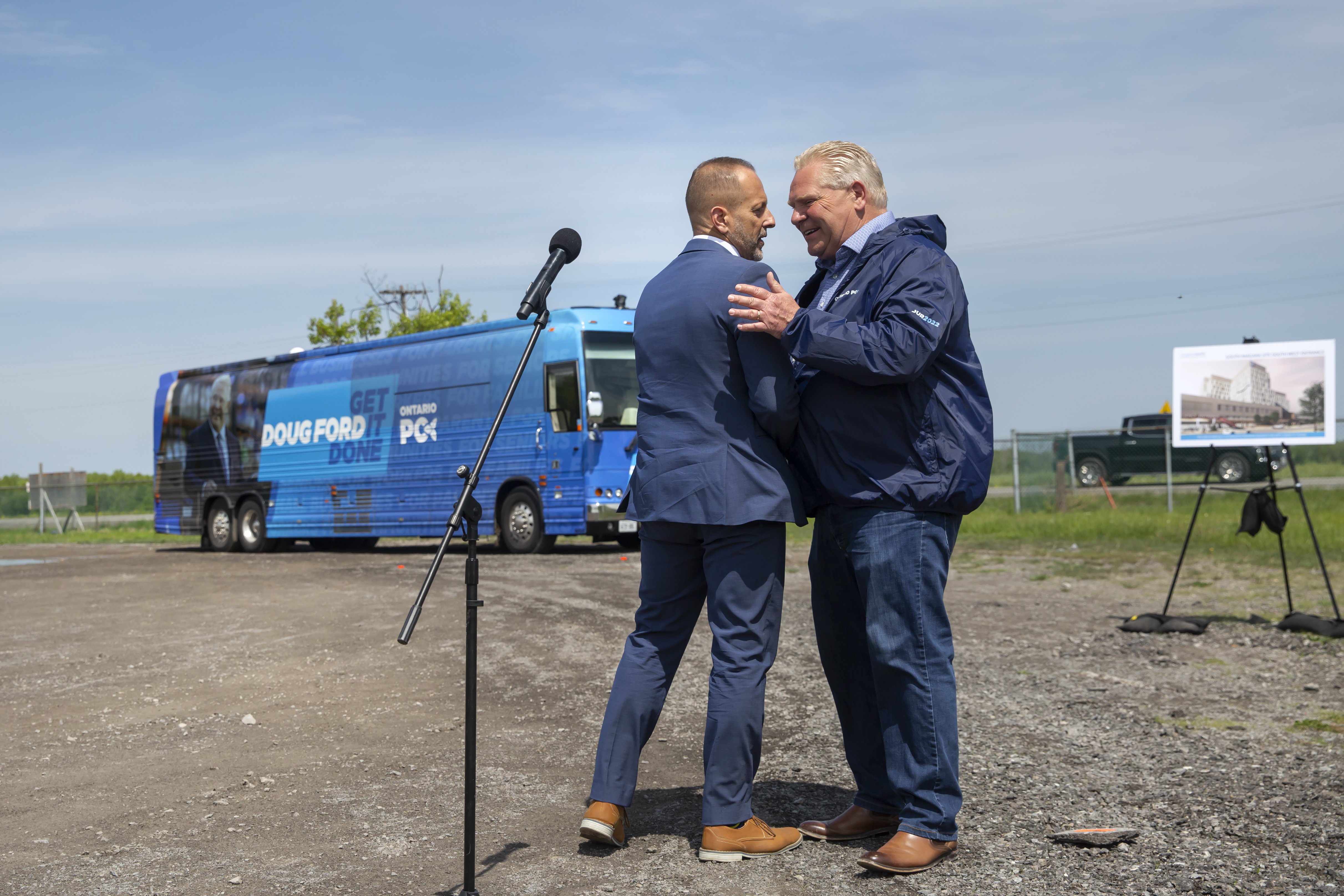 Ontario councillor facing criminal charge speaks at meeting, advocates denied deputation